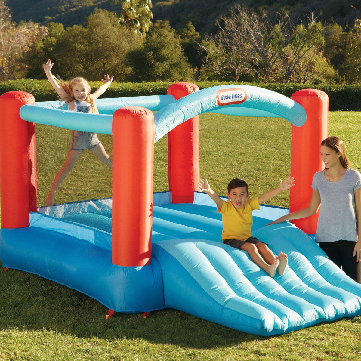 Pack 'n Roll Bouncer™ - Image 1