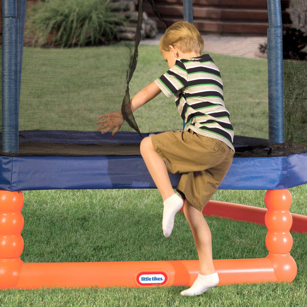 7ft. Trampoline with Safety Net Enclosure - Image 3